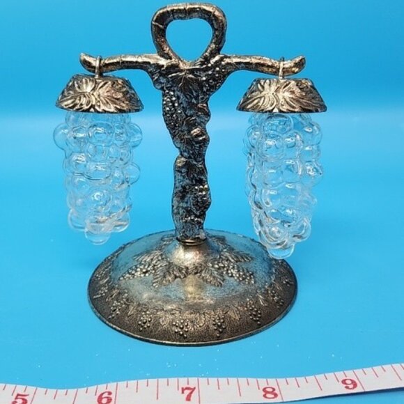 Vintage PRICE IMPORT Hanging Glass Grapes Salt Pepper SHAKERS Silver Vine STAND - Picture 1 of 16